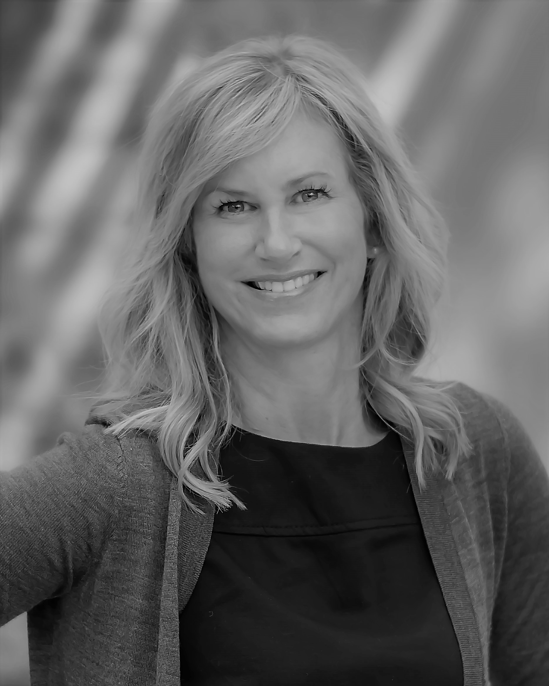 Lisa Labuda Lisa Headshot 2 BW – Nick Sadek SIR! The Local Perspective